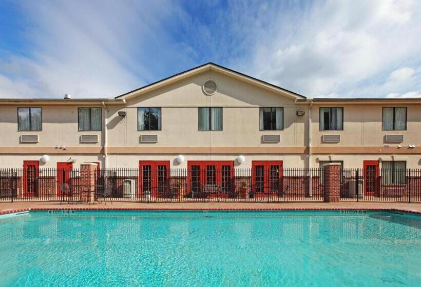 Holiday Inn Express Hotel & Suites Camden By Ihg