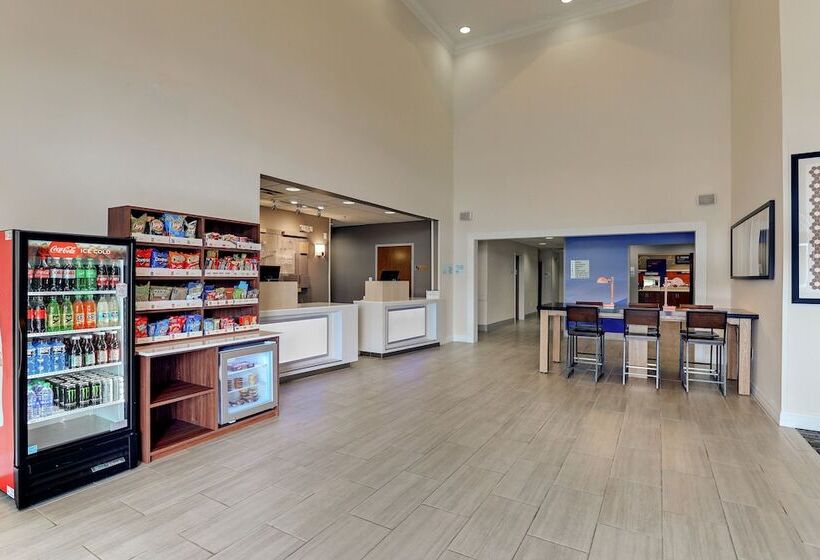 فندق Holiday Inn Express Campbellsville, An Ihg