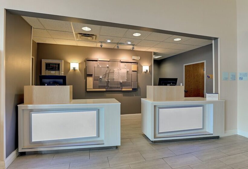 בית מלון כפרי Holiday Inn Express Campbellsville, An Ihg