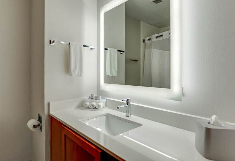 فندق Holiday Inn Express Campbellsville, An Ihg