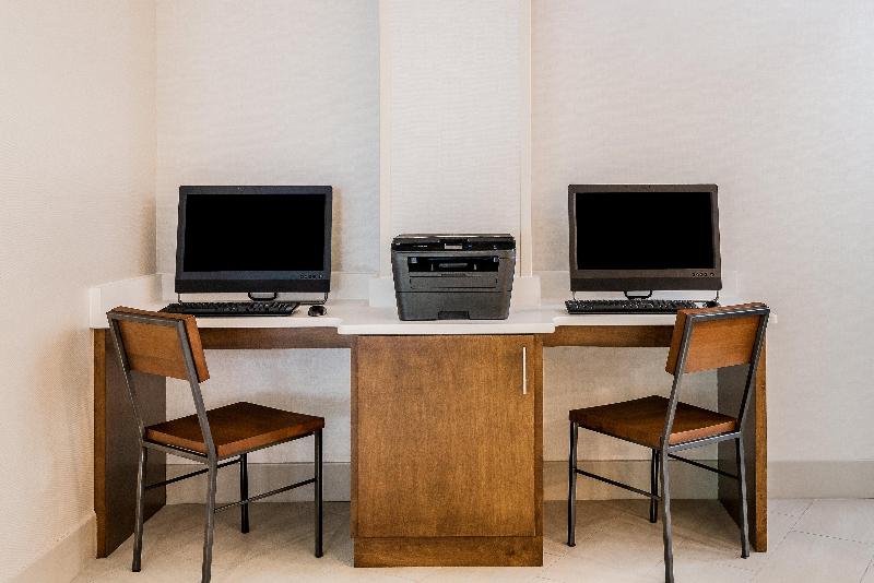 فندق Holiday Inn Express Chapel Hill, An Ihg