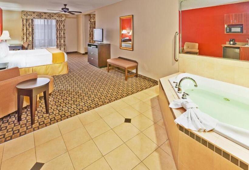 Holiday Inn Express Hotel & Suites Clinton, An Ihg