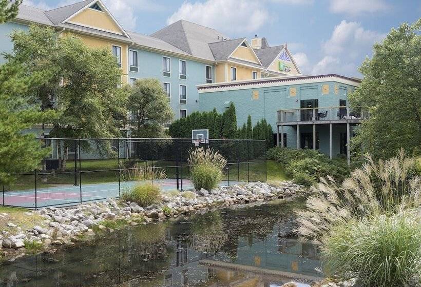 ホテル Holiday Inn Express Holland, An Ihg