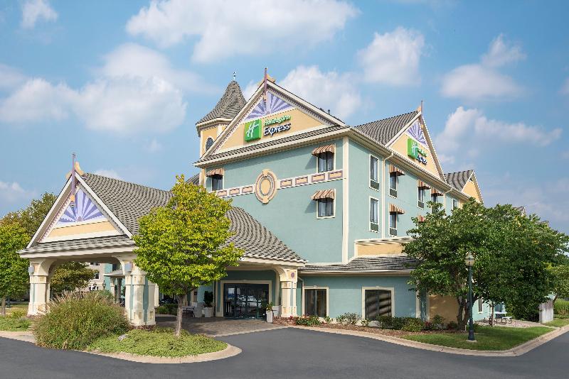 ホテル Holiday Inn Express Holland, An Ihg