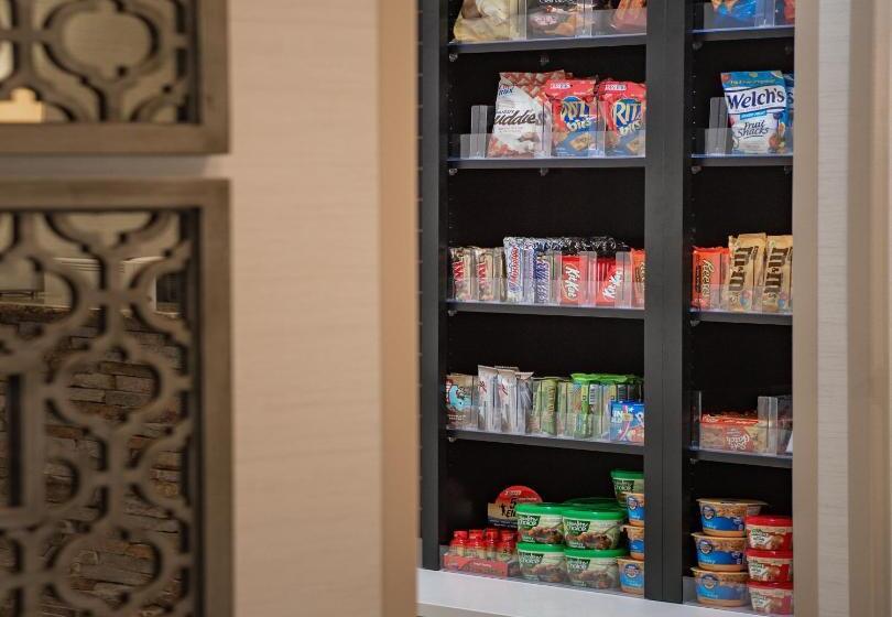 호텔 Holiday Inn Express Le Claire Riverfront Davenport, An Ihg