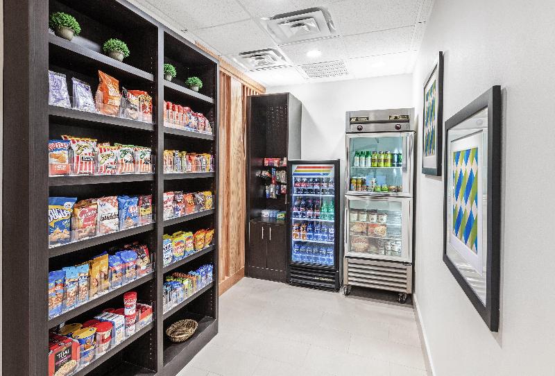 هتل Holiday Inn Express & Suites Baton Rouge East, An Ihg