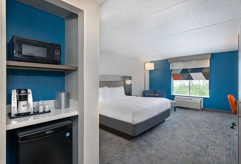 בית מלון כפרי Holiday Inn Express & Suites Columbus At Northlake, An Ihg