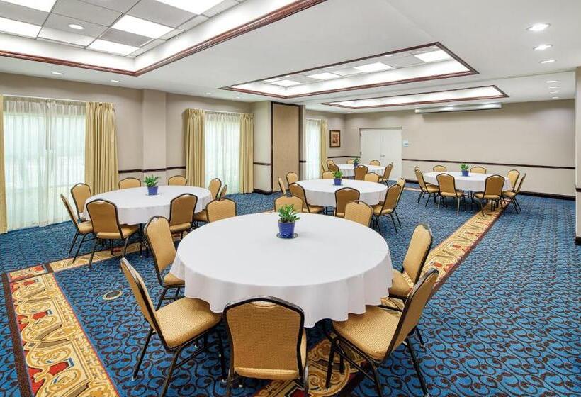 בית מלון כפרי Holiday Inn Express & Suites Miami Kendall, An Ihg