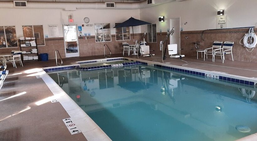 בית מלון כפרי Holiday Inn Express & Suites New Buffalo, Mi, An Ihg