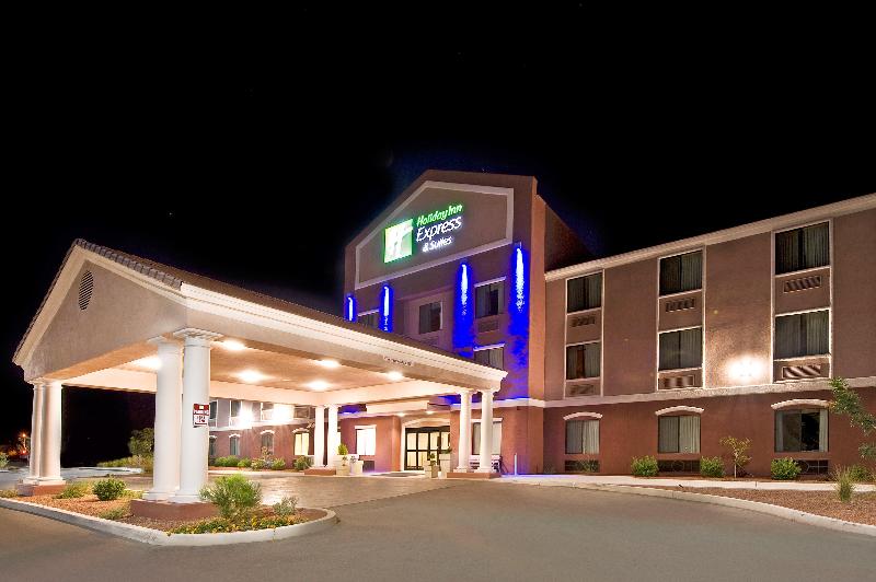 ホテル Holiday Inn Express & Suites Willcox By Ihg