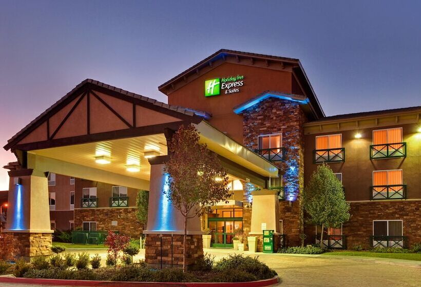 בית מלון כפרי Holiday Inn Express Tehachapi, An Ihg