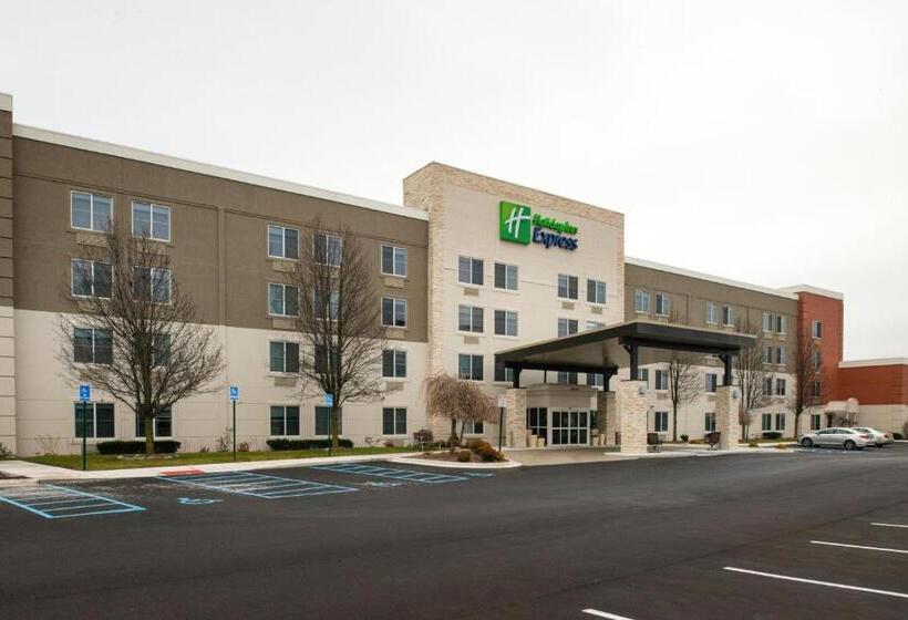 Отель Holiday Inn Express Wixom, An Ihg