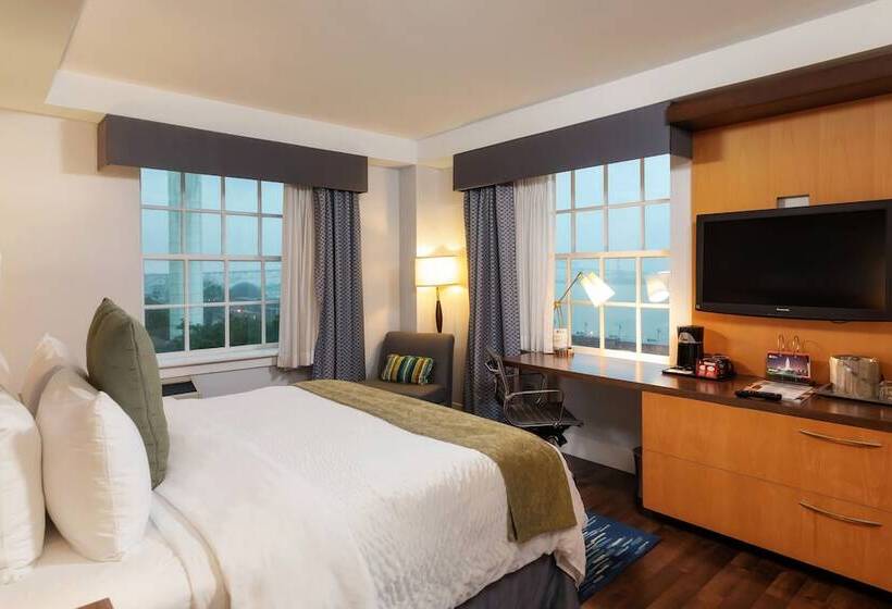 هتل Indigo Baton Rouge Downtown, An Ihg