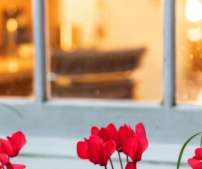 هتل Indigo Baton Rouge Downtown, An Ihg