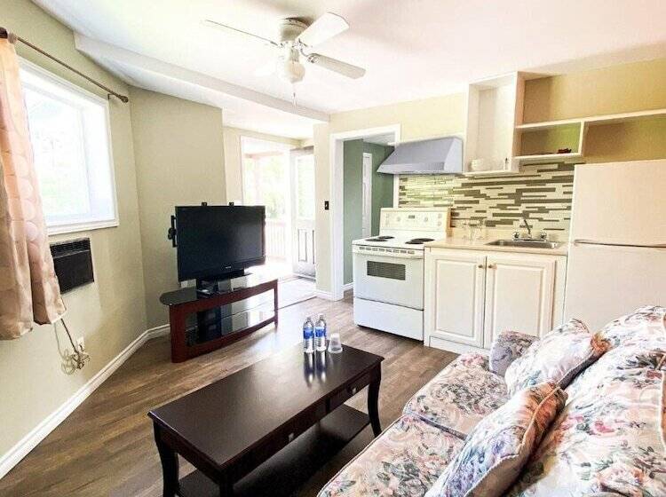 בית מלון כפרי Lincoln Inn Fredericton