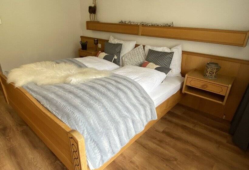 בית מלון כפרי Lodge Inn