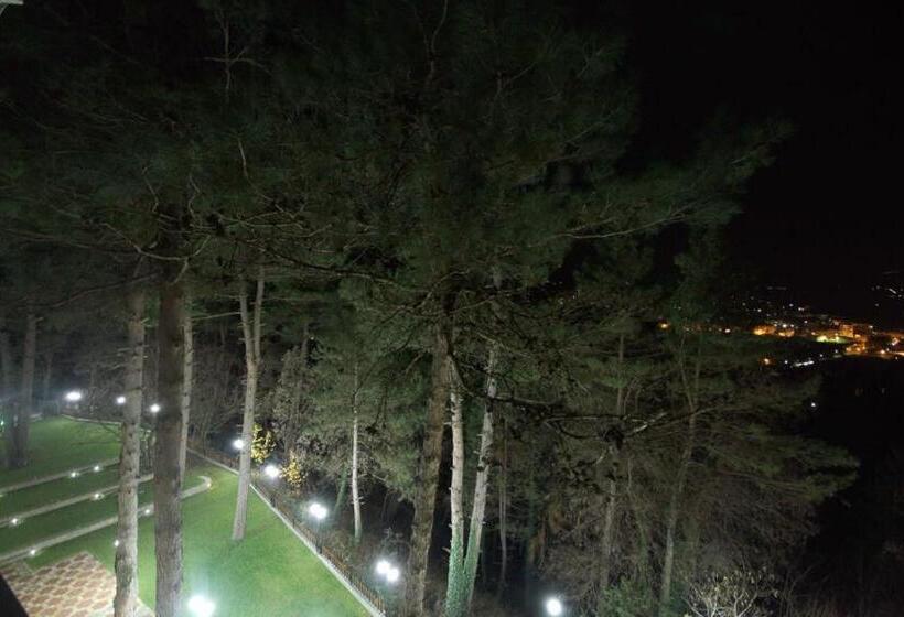 בית מלון כפרי Milionis Forest