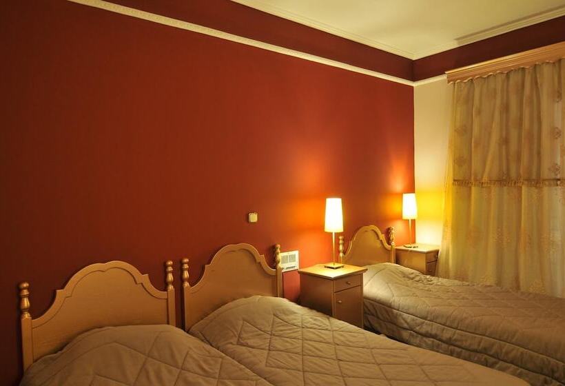 فندق Orfeas Classic