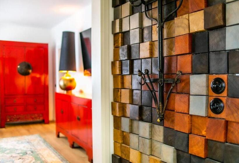 هتل Pension Adalbert