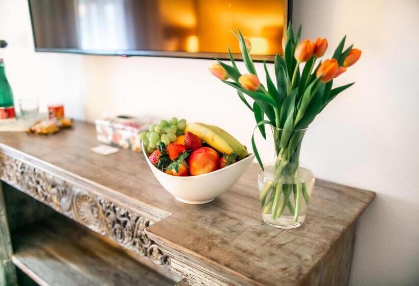 هتل Pension Adalbert