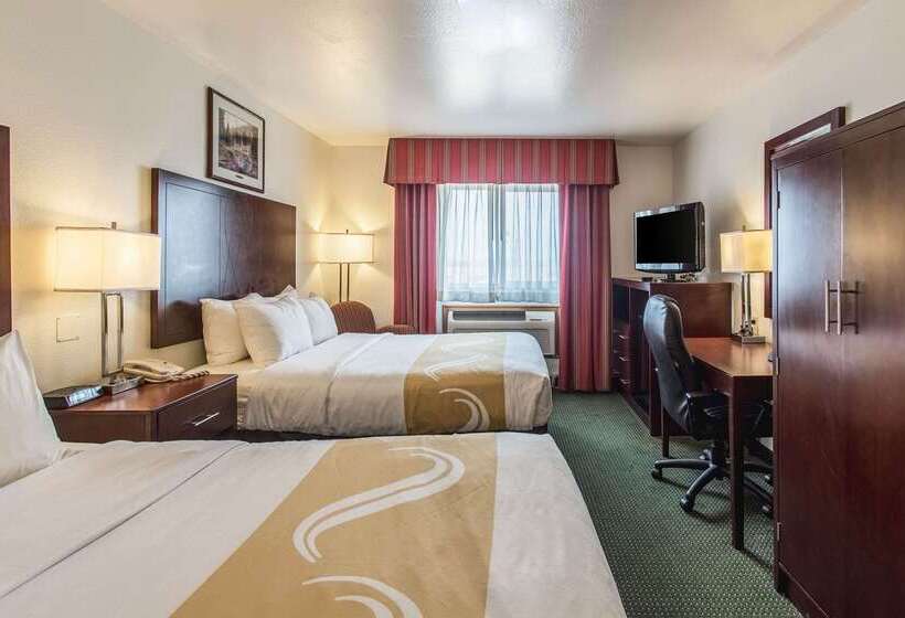 هتل Quality Inn Belgrade  Bozeman Yellowstone Airport