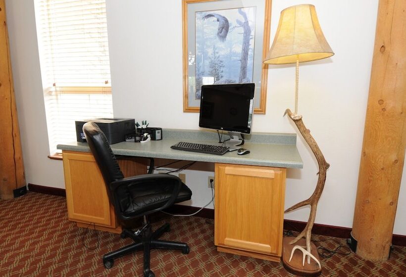 هتل Quality Inn Belgrade  Bozeman Yellowstone Airport