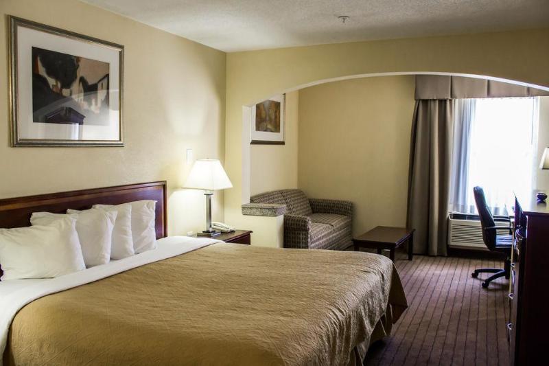 ホテル Quality Inn Fuquay Varina East