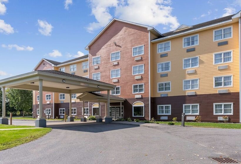 فندق Ramada By Wyndham Saco/old Orchard Beach Area