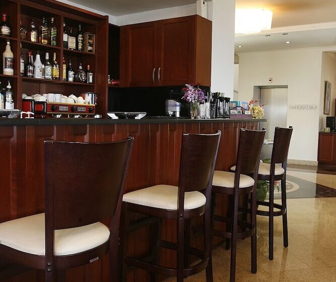 فندق Sea View Resorts & Spa