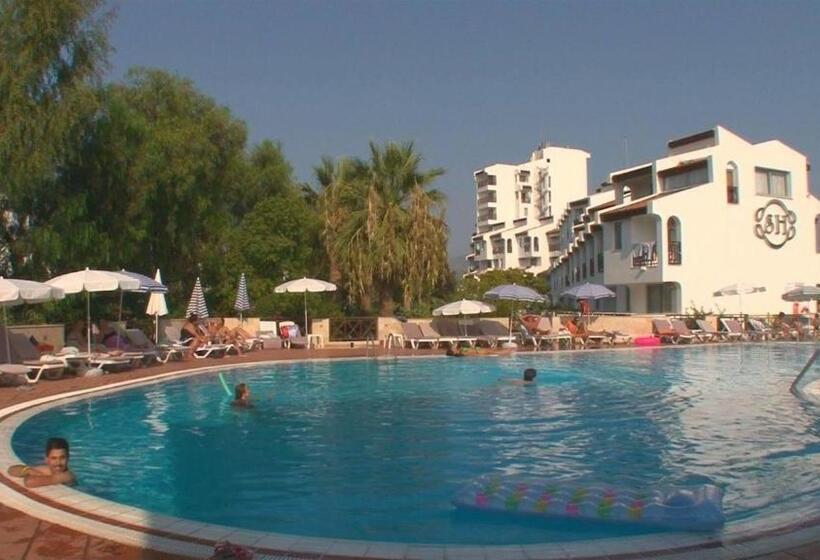 호텔 Sentinus Beach