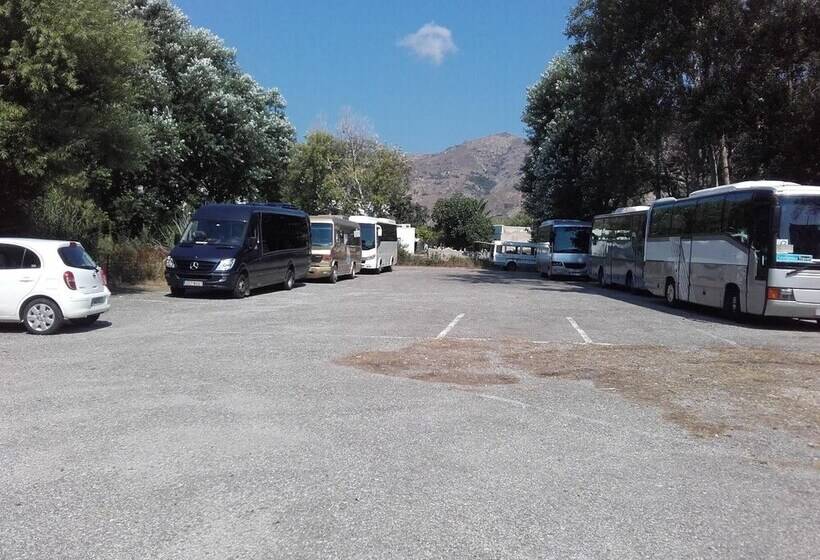 בית מלון כפרי Serifos Beach