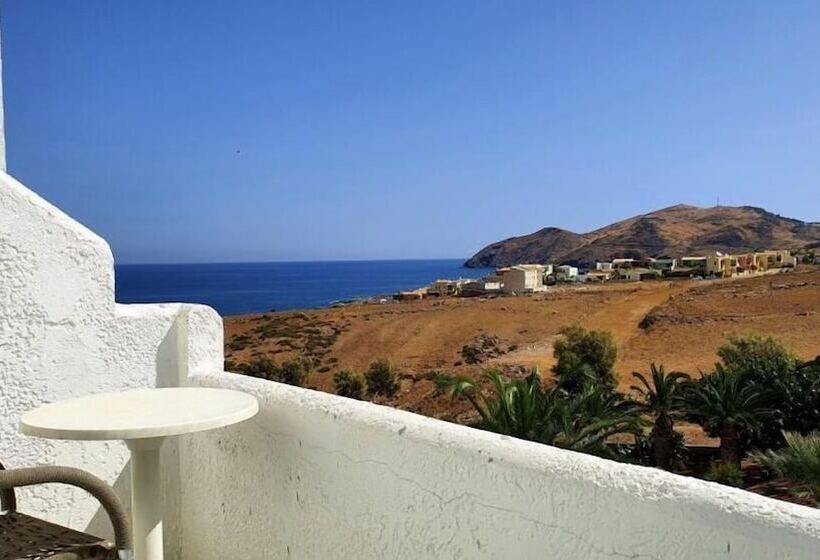 בית מלון כפרי Stella Beach