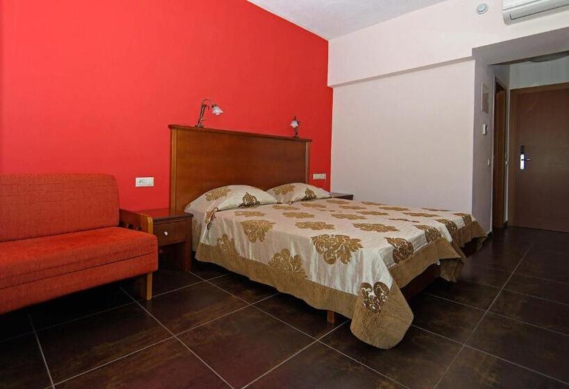 Отель Sun Beach