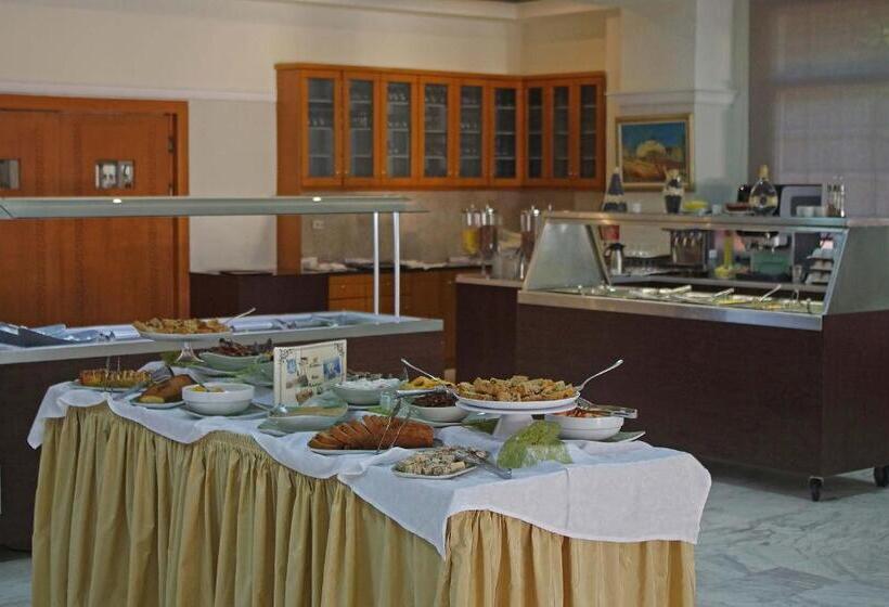 Отель Sun Beach