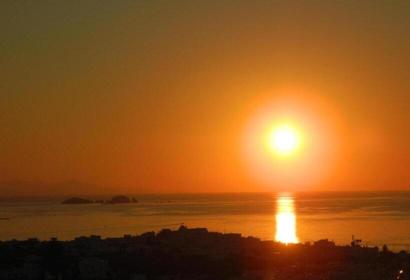 فندق Sunset View