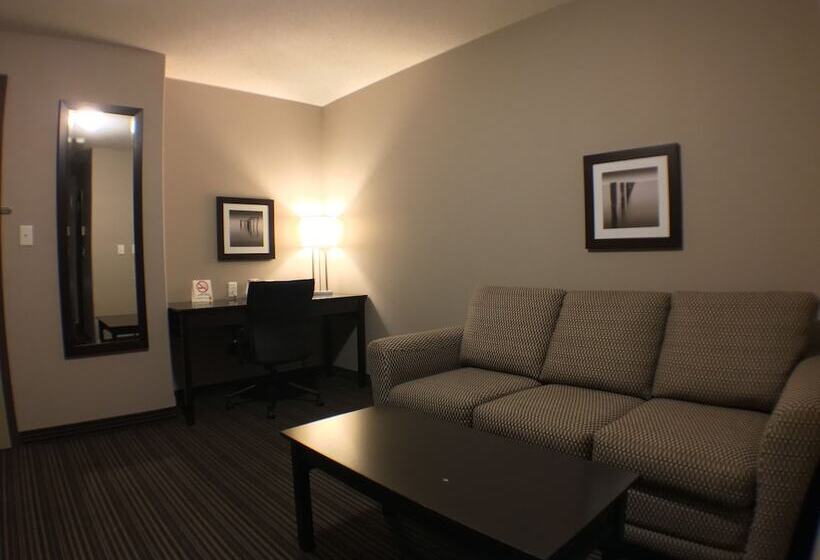 فندق Super 8 By Wyndham Kapuskasing