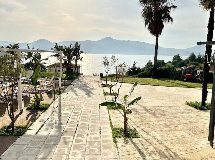 בית מלון כפרי Thalassa