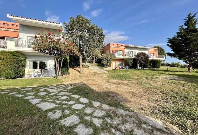 בית מלון כפרי Thalassa