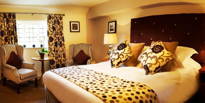 Отель The Black Swan Inn