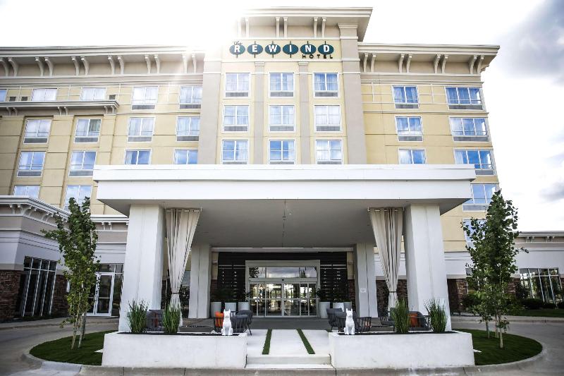 Отель The Rewind West Des Moines, Tapestry Collection By Hilton