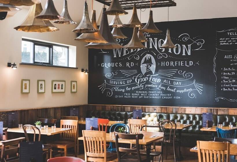 호텔 The Wellington