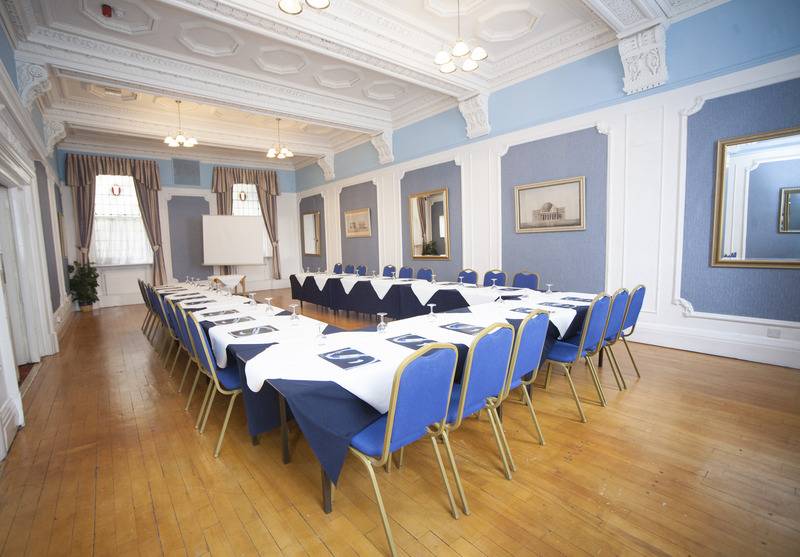 בית מלון כפרי The White Swan, Halifax