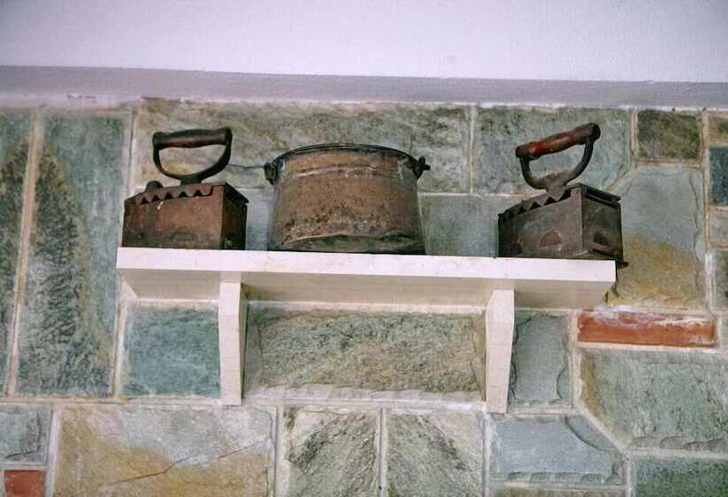 هتل Theofilos Classic