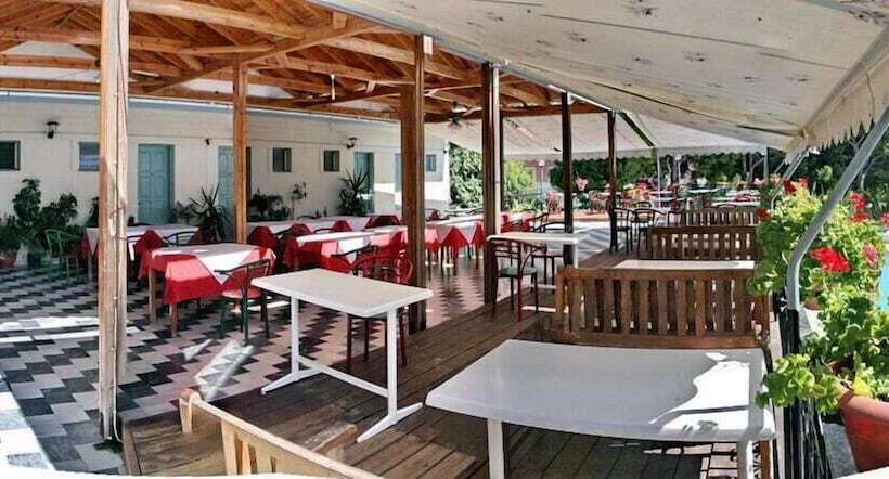 هتل Theofilos Classic