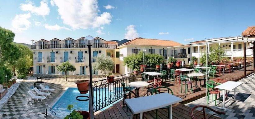 هتل Theofilos Classic