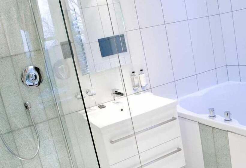 호텔 Windermere Suites