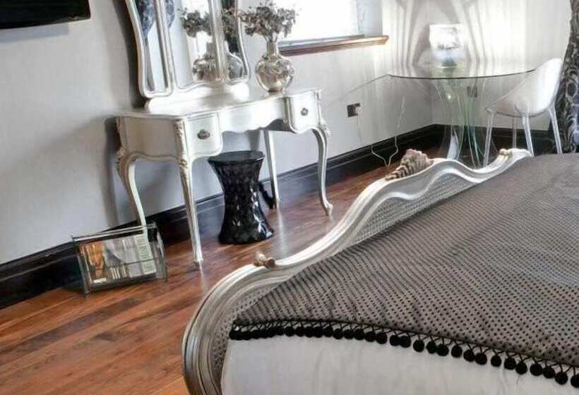 호텔 Windermere Suites