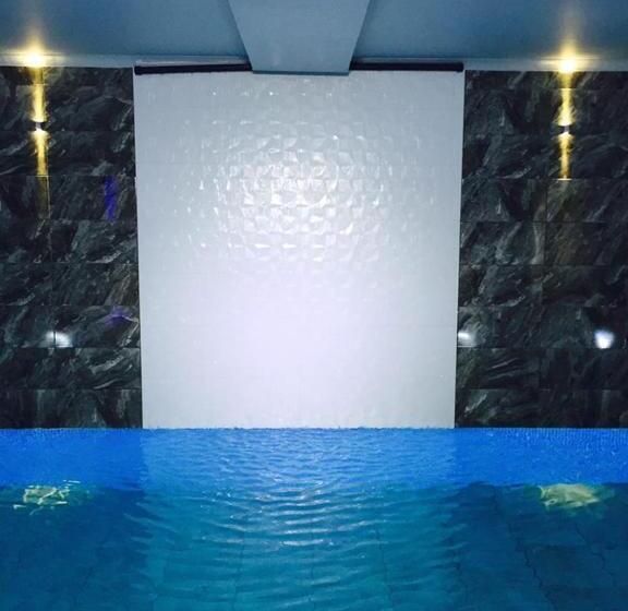 호텔 Windermere Suites