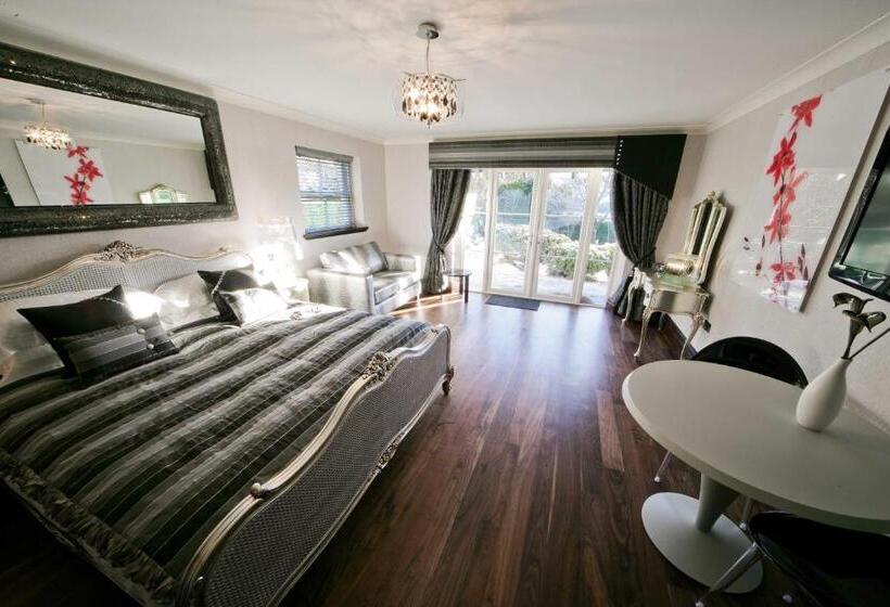 فندق Windermere Suites