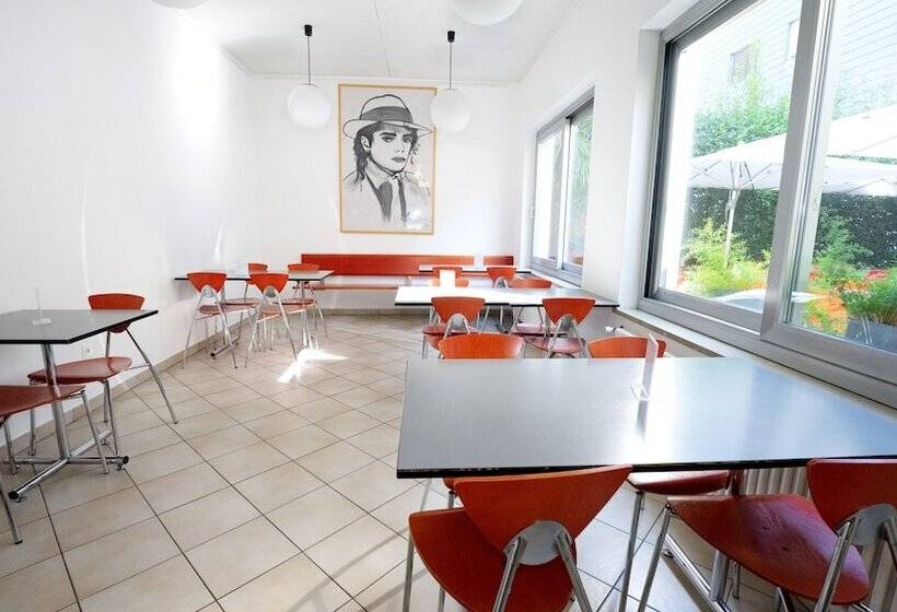 Locarno Youth Hostel